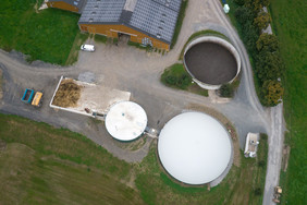 Biogasanlage mit offenem Gärrestlager, Quelle: NQ-Anlagentechnik GmbH